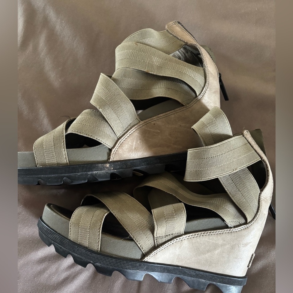 Sorel Joanie strap wedge
